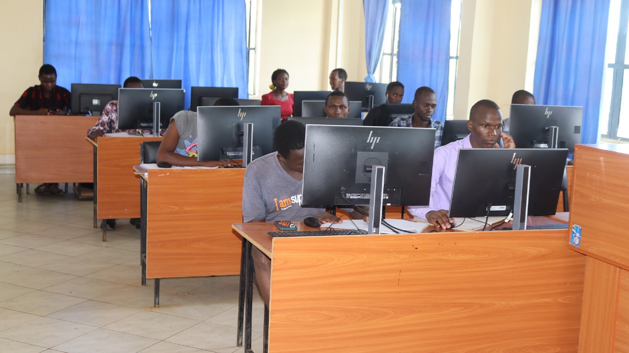 Students in Digital Library
